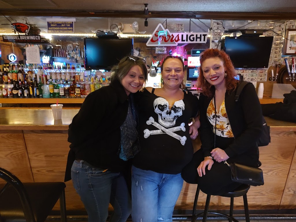 Playhouse Tavern Klamath Falls, OR 97603, Reviews, Hours & Contact