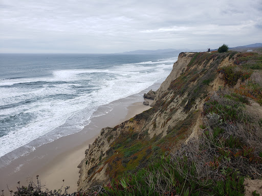 Motorcycle Rental Agency «Dubbelju Motorcycle Rentals», reviews and photos, 274 Shotwell St, San Francisco, CA 94110, USA