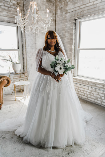 Bridal Shop «Bombshell Bridal Boutique», reviews and photos, 27887 Harper Ave, St Clair Shores, MI 48081, USA