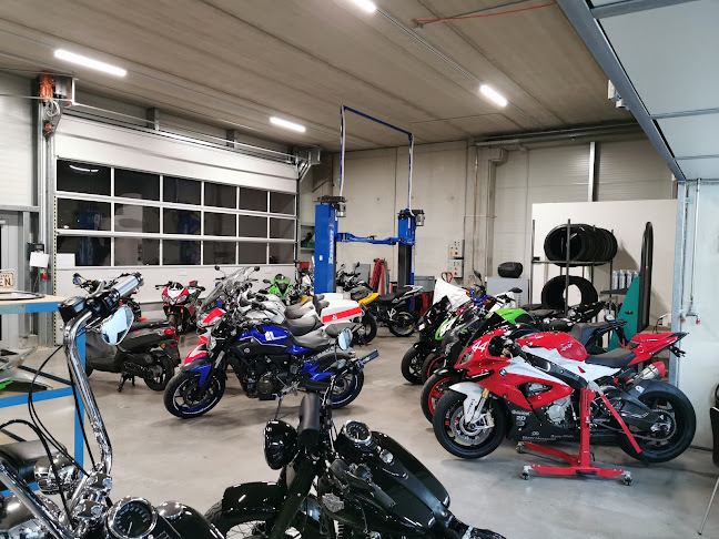 Rezensionen über RITSCH MOTORS in Chur - Motorradhändler