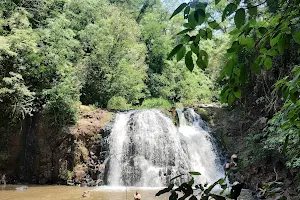 Saltos del Arroyo Mbocay image