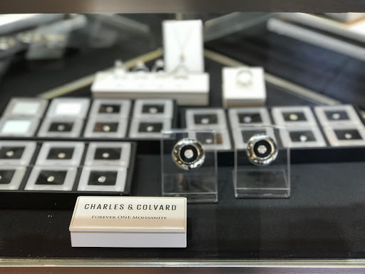 Jewelry Store «David Douglas Diamonds & Jewelry», reviews and photos, 3605 Sandy Plains Rd #260, Marietta, GA 30066, USA