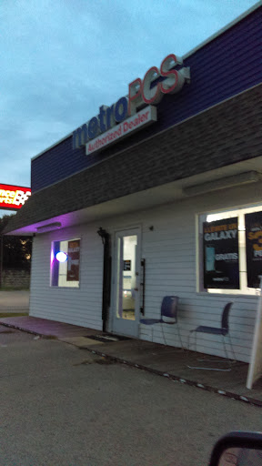 MetroPCS Authorized Dealer, 419 N Green St, Henderson, KY 42420, USA, 