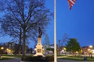 Veterans' Memorial Park image