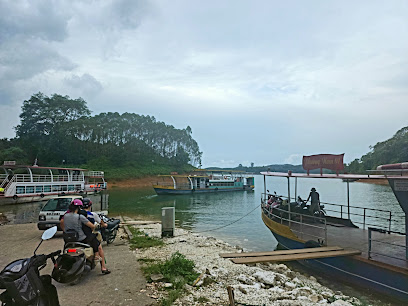 Cảng Hương Lý