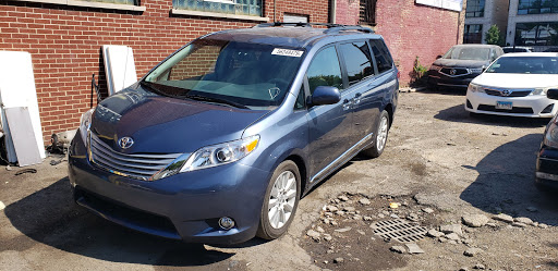 Auto Body Shop «Bella Auto Shop», reviews and photos, 2456 W Irving Park Rd, Chicago, IL 60618, USA