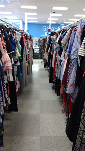 Clothing Store «Ross Dress for Less», reviews and photos, 4027 Commonwealth Ave, Eau Claire, WI 54701, USA