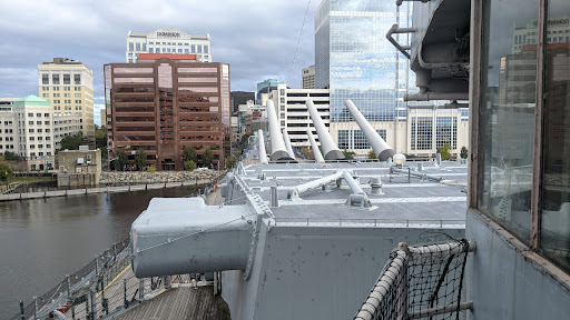 Historical Landmark «USS Wisconsin BB-64», reviews and photos, 1 Waterside Dr, Norfolk, VA 23510, USA