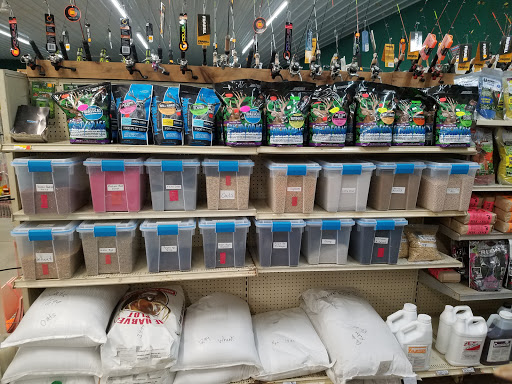 Surplus Store «M-57 Surplus», reviews and photos, 9985 Peet Rd, Chesaning, MI 48616, USA