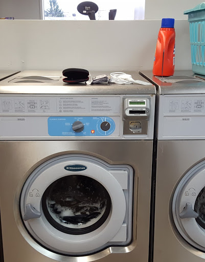 Laundromat «Newport Super Laundry», reviews and photos, 905 W Newport Pike, Wilmington, DE 19804, USA