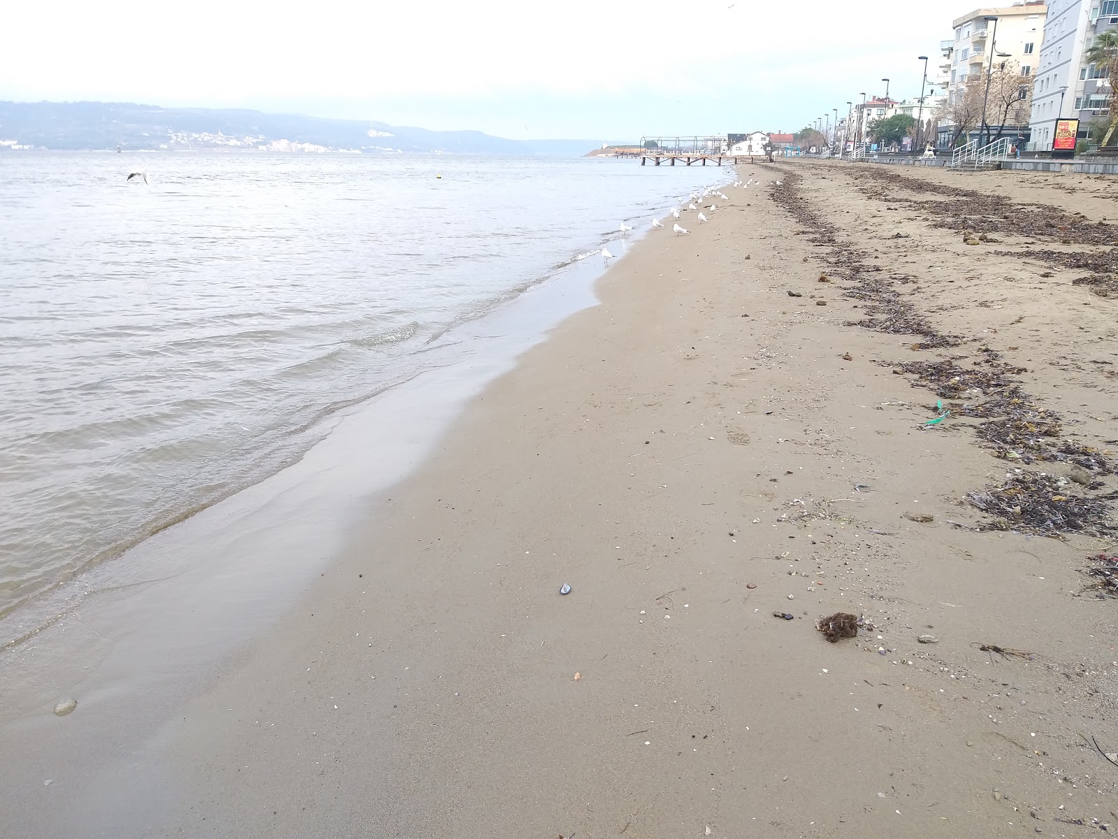 Foto von Yeni Kordon beach - beliebter Ort unter Entspannungskennern