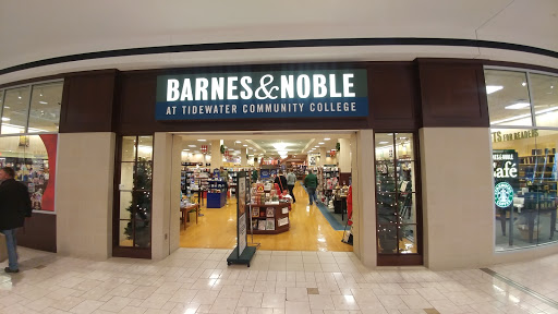 Barnes & Noble, 300 Monticello Ave, Norfolk, VA 23510, USA, 