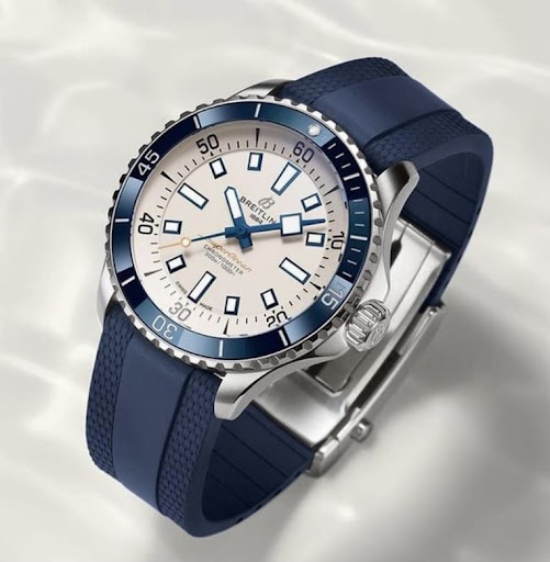 Jewelry Store «Lewis Jewelers», reviews and photos, 2000 W Stadium Blvd, Ann Arbor, MI 48103, USA