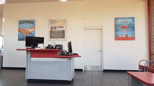 Tire Shop «Discount Tire Store», reviews and photos, 8550 N MacArthur Blvd, Irving, TX 75063, USA