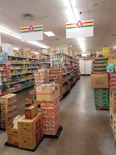 Asian Grocery Store «Lucky Market», reviews and photos, 7100 E Harry St, Wichita, KS 67207, USA