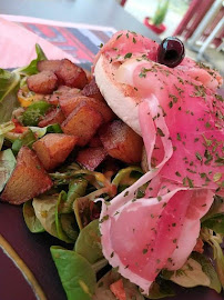 Photos du propriétaire du Restaurant français Bar / Restaurant / Chambre à la nuitee à 45e/Le Champ de Foire à Châteaumeillant à Châteaumeillant - n°6