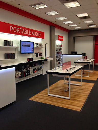 Cell Phone Store «Verizon Authorized Retailer, Express Store», reviews and photos, 37 Mamaroneck Ave, White Plains, NY 10601, USA
