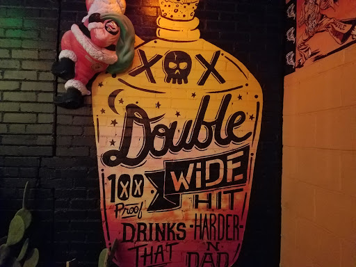 Bar «Double Wide Bar», reviews and photos, 3510 Commerce St, Dallas, TX 75226, USA