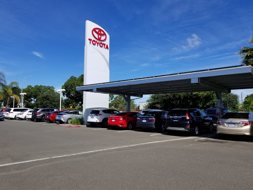 Toyota Dealer «Hanlees Davis Toyota», reviews and photos, 4202 Chiles Rd, Davis, CA 95616, USA