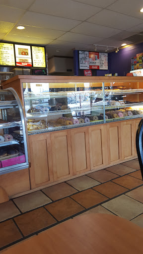 Donut Shop «Donut Burst», reviews and photos, 1870 S Garrison St, Lakewood, CO 80232, USA