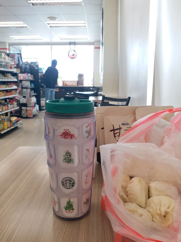 樹林頭鮮肉包 的照片