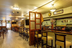 Tudor House Lounge Bar & Guest House