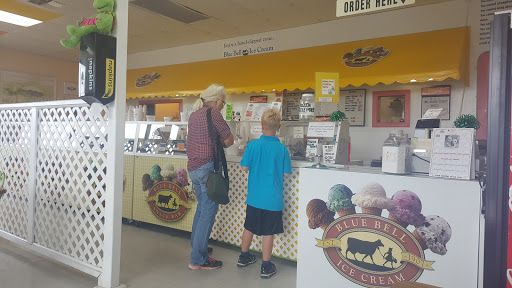Ice Cream Shop «Waffle Cone Company», reviews and photos, 2722 Highway 35 N, Rockport, TX 78382, USA