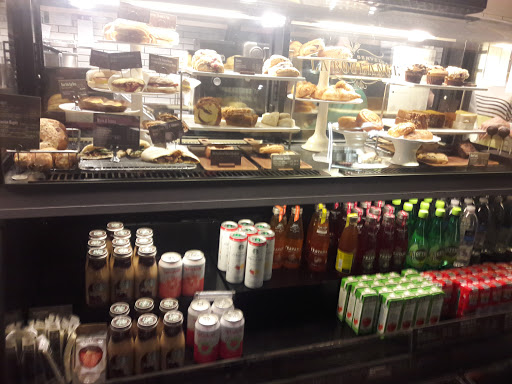 Coffee Shop «Starbucks», reviews and photos, 1640 Bell Ln, Atwater, CA 95301, USA