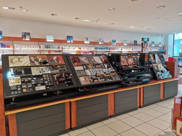 Parfumerie April La Riche - Magasin de cosmétiques