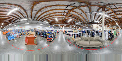 Sporting Goods Store «Sports Basement San Ramon», reviews and photos, 1041 Market Pl, San Ramon, CA 94583, USA