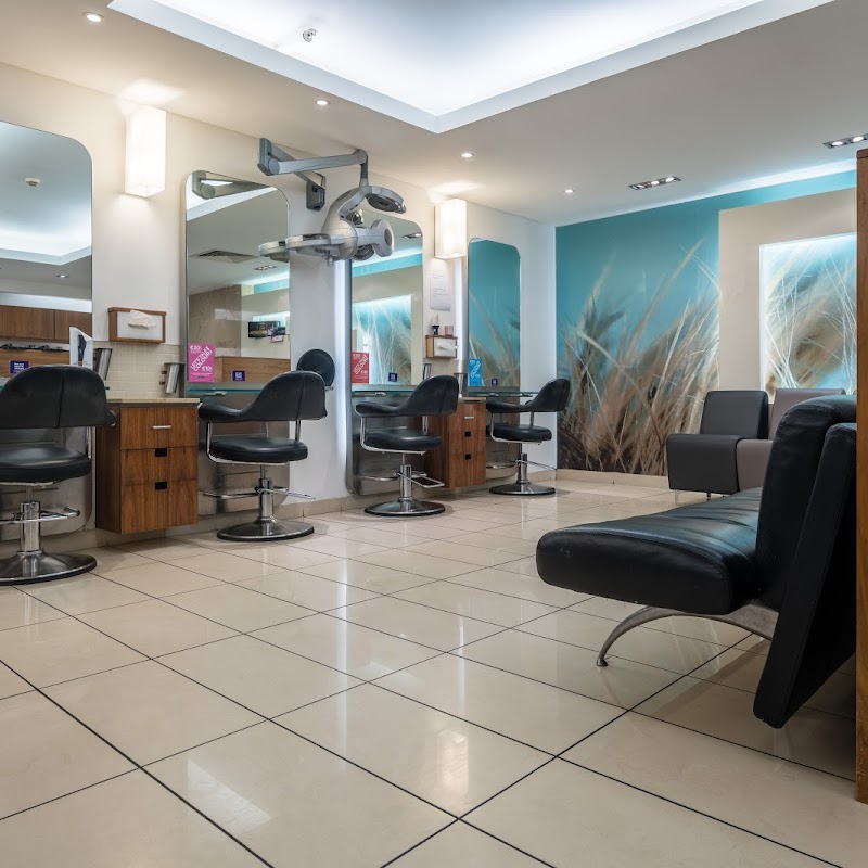 Peter Mark Hairdressers Wilton Shopping Centre