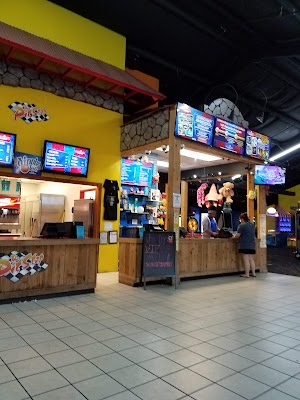 Mountasia Family Fun Center - photo 92