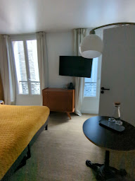 Photo n°89 de LA NOUVELLE REPUBLIQUE, BOUTIQUE HOTEL : HAMMAM, MASSAGE & COWORKING à Paris ()