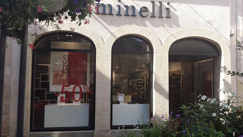 Magasin de chaussures Minelli Beaune