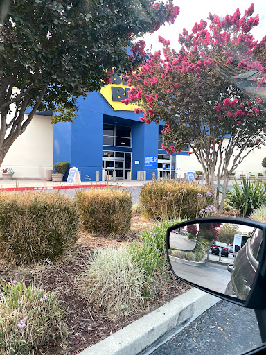 Electronics Store «Best Buy», reviews and photos, 63 Ranch Dr, Milpitas, CA 95035, USA