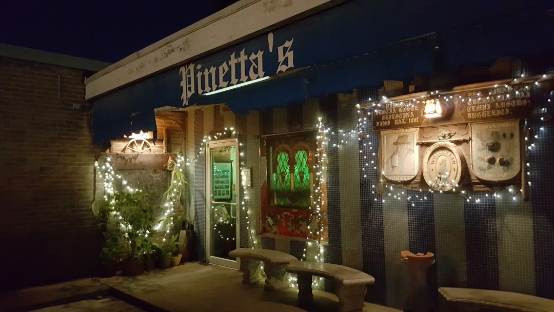 Pinettas European Restaurant