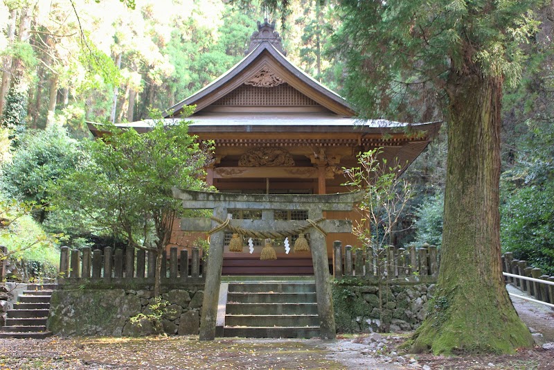 加茂神社(かもじんじゃ)