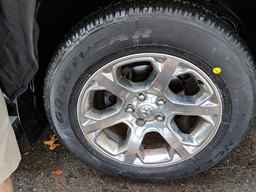 Tire Shop «Sullivan Tire & Auto Service», reviews and photos, 475 Boston Post Rd, Sudbury, MA 01776, USA