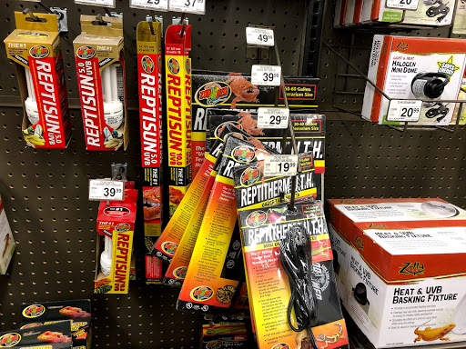 Pet Supply Store «Petco Animal Supplies», reviews and photos, 585 E Wetmore Rd, Tucson, AZ 85705, USA