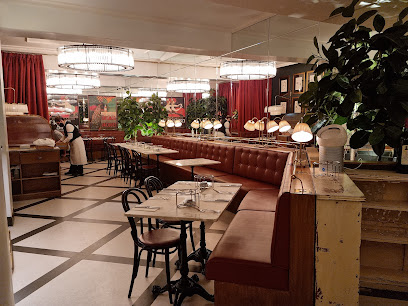 L’entrecote Café de París - C. Félix Boix, 8, 28036 Madrid, Spain