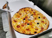 Plats et boissons du Pizzeria Pizzas Chez Albert « BARJAC » - n°2