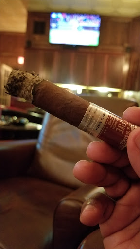 Tobacco Shop «Stamford Cigar Lounge», reviews and photos, 75 Research Dr, Stamford, CT 06906, USA