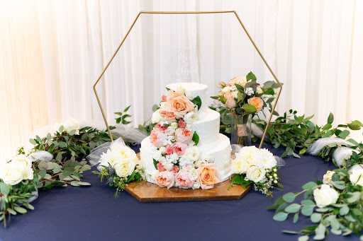 Bakery «Mulberries Cake Shop», reviews and photos, 2027 E Colfax Ave, Denver, CO 80206, USA