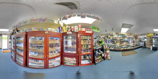 Tobacco Shop «Tobacco & Smoke Shop», reviews and photos, 91 Sugar Ln, Sugar Grove, IL 60554, USA
