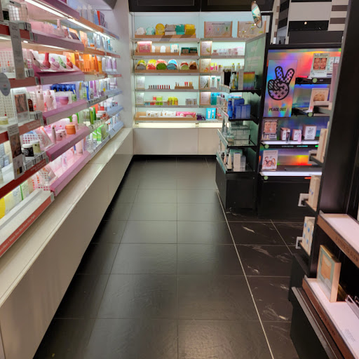 Cosmetics Store «Sephora», reviews and photos, 200 West Market, Bloomington, MN 55425, USA