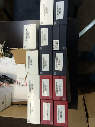 Cell Phone Store «DMV Unlocked Wireless», reviews and photos, 7054 Spring Garden Dr, Springfield, VA 22150, USA