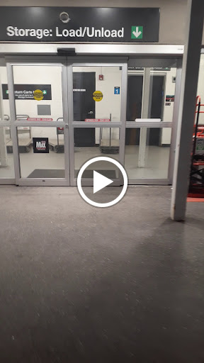 Truck Rental Agency «U-Haul Moving & Storage of Providence at I-95», reviews and photos, 35 Oxford St, Providence, RI 02905, USA