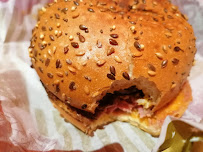 Hamburger du Restaurant de hamburgers AMERICAN CITY - SAINT NAZAIRE - n°5