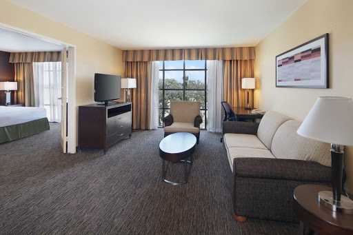 Holiday Inn & Suites Anaheim (1 BlkDisneyland), an IHG Hotel image
