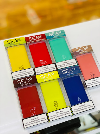 Tobacco Shop «Naga smoke shop», reviews and photos, 7540 N Dale Mabry Hwy, Tampa, FL 33614, USA